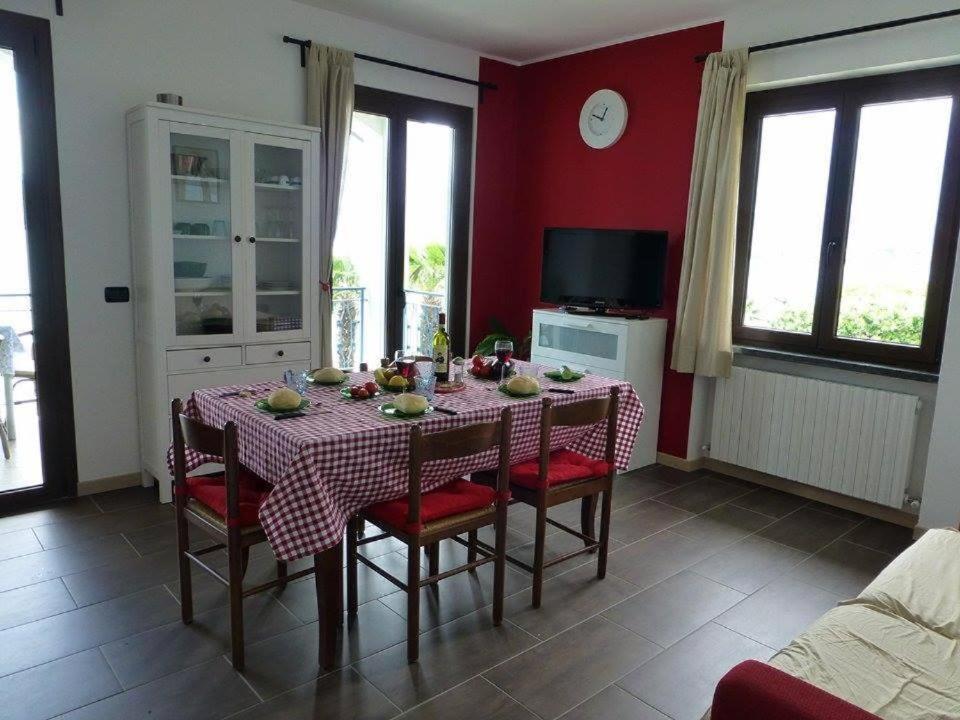 Residence Leggeri Apartments Domaso Extérieur photo